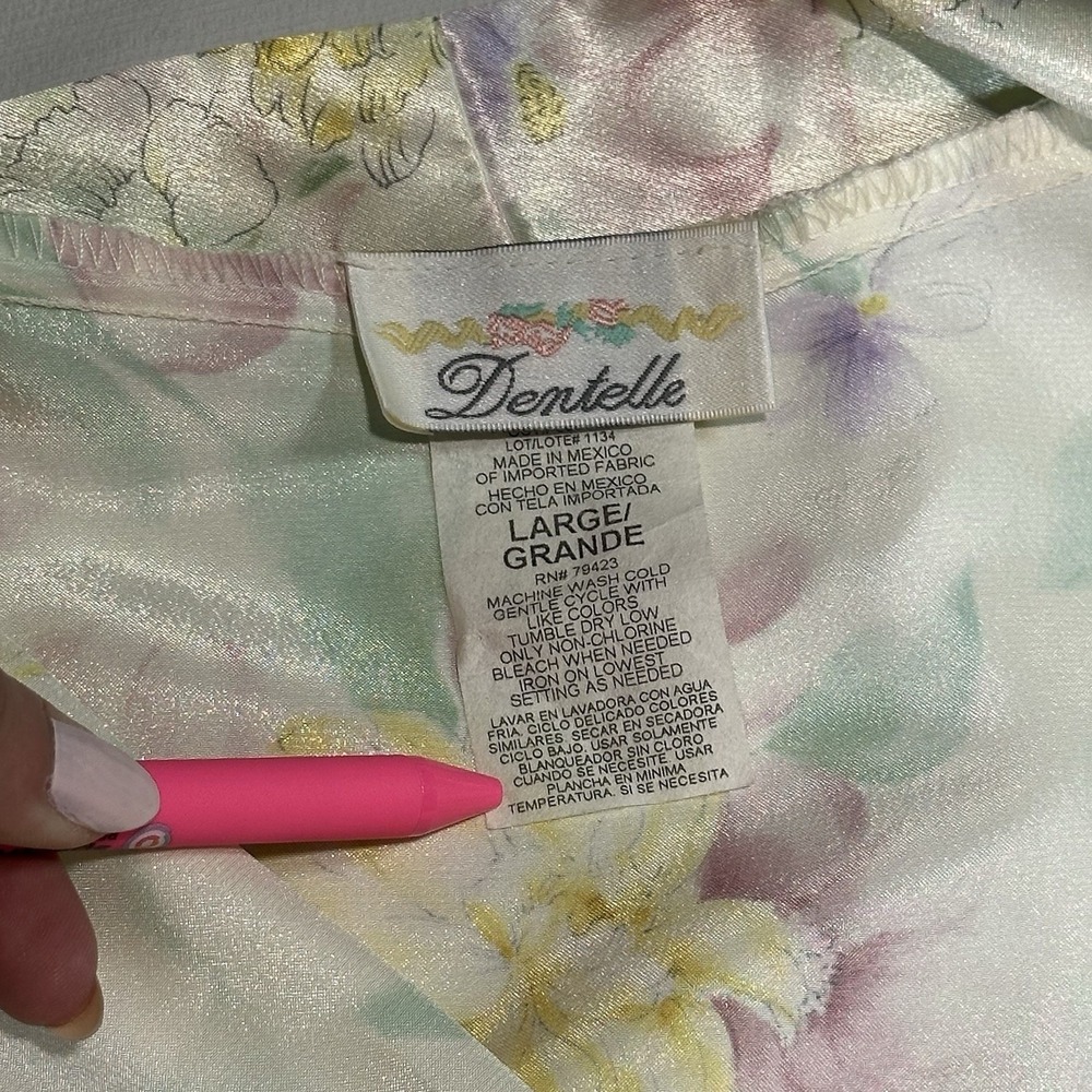 Vtg Dentelle Robe Short Floral Pastel Belt Women LG Pockets Bridal Romance - Picture 6 of 13
